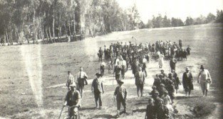 Uczniowie Ośrodka dla Głuchoniemych na Śródce na spacerze nad Maltą - 30.05.1931  Foto: Ośrodek Szkolno-Wychowawczy dla Dzieci Niesłyszących w Poznaniu / Cyryl