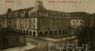 Garbary - Estkowskiego - Sszkola żenska - 1917-19  Foto: Kolekcja Trojanowiczów / Cyryl