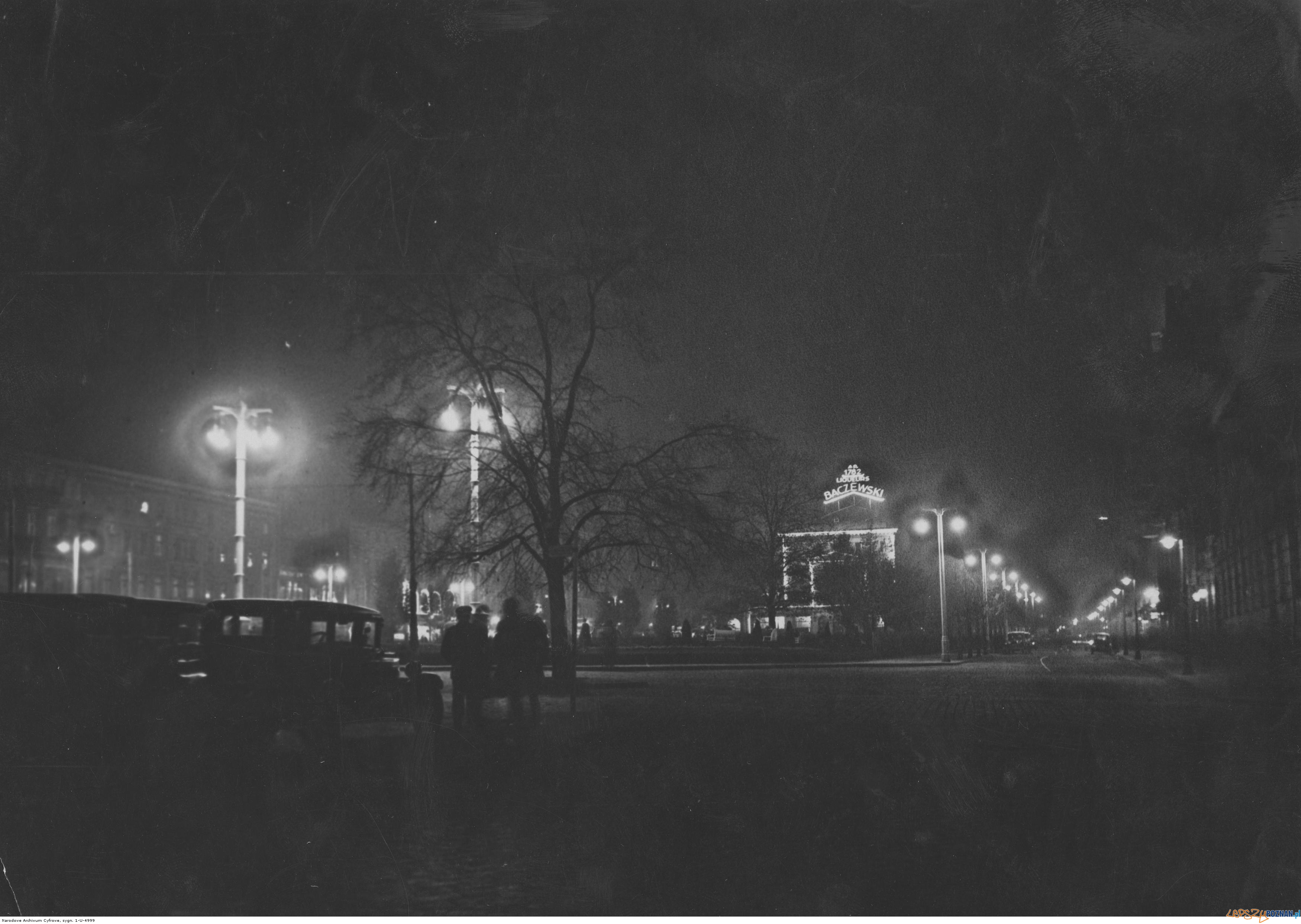 Plac Wolnośći nocą - październik 1929  Foto: IKC / Narodowe Archiwum Cyfrowe