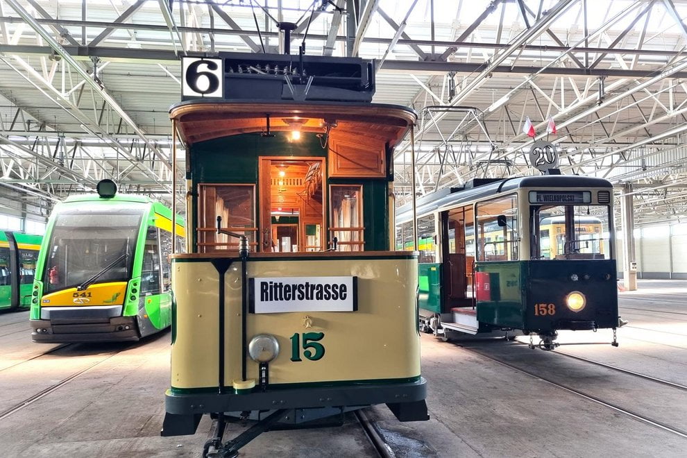 Pomysł na udany weekend w mieście. Wycieczka historycznym tramwajem lub autobusem albo kolejką wąskotorową  Foto: materiały prasowe / MPK Poznań